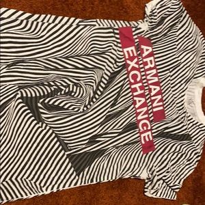 Armani exchange tshirt black and white